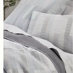 Coyuchi Anza Organic Matelasse Duvet Cover